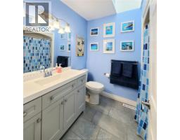 147 Garden Path - 18