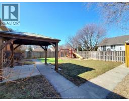 147 Garden Path - 27