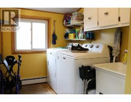 388 Talbot STREET West - 13