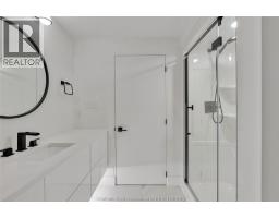 15 Churchill Park ROAD - 31