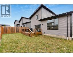 15 Churchill Park ROAD - 37