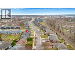 15 Churchill Park ROAD - 43