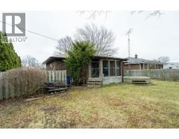 140 Coverdale STREET - 36