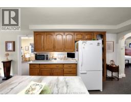 412 GREGORY DRIVE East - 13