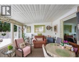 412 GREGORY DRIVE East - 23