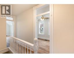 9 Harold STREET South - 25