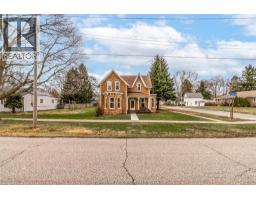 9 Harold STREET South - 38