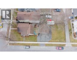 53 Selkirk STREET - 27