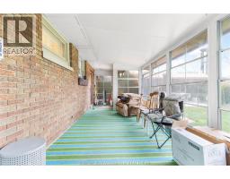 41 MAPLE STREET - 18