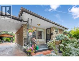 41 MAPLE STREET - 28