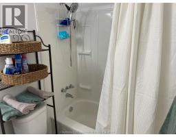 150 Park AVENUE East UnitNo. 211 - 15