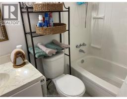 150 Park AVENUE East UnitNo. 211 - 16