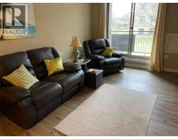 150 Park AVENUE East UnitNo. 211 - 8