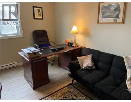 150 Park AVENUE East UnitNo. 211 - 9