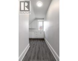 215 Grand AVENUE East - 20