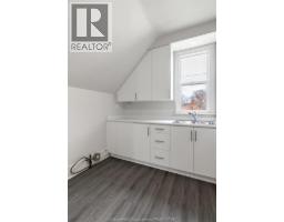 215 Grand AVENUE East - 21