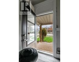 215 Grand AVENUE East - 24