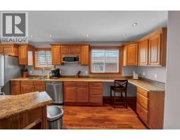 885 Hilda AVENUE - 18