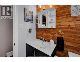 885 Hilda AVENUE - 21