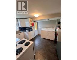 122 Jackson STREET South - 10