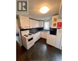 122 Jackson STREET South - 11