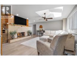 323 VICTORIA AVENUE - 10