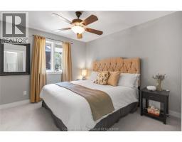 323 VICTORIA AVENUE - 24