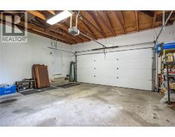 323 VICTORIA AVENUE - 37