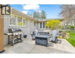 323 VICTORIA AVENUE - 40