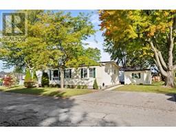 79 Regency DRIVE - 2