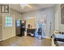 11641 Longwoods ROAD - 10