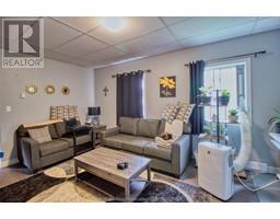 11641 Longwoods ROAD - 6