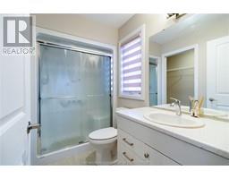 183 Moonstone CRESCENT - 20