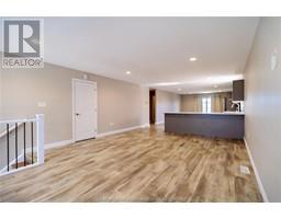 183 Moonstone CRESCENT - 8