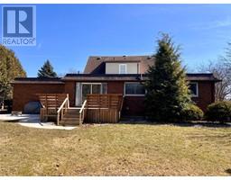 37 Nichols DRIVE - 43