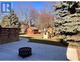 37 Nichols DRIVE - 44