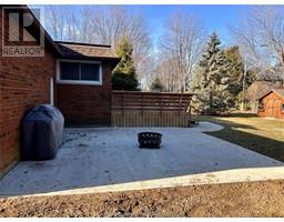 37 Nichols DRIVE - 45