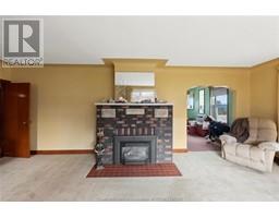 1620 Dufferin AVENUE - 10