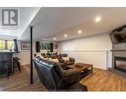 26 KYLE DRIVE - 19
