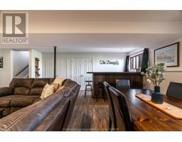 26 KYLE DRIVE - 22