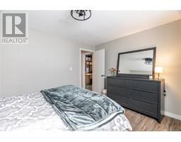 26 KYLE DRIVE - 25