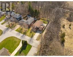 26 KYLE DRIVE - 35