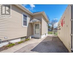 19 Thelma AVENUE - 11