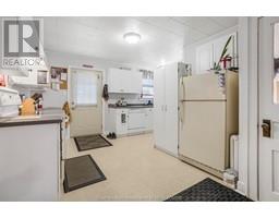 19 Thelma AVENUE - 16