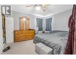 19 Thelma AVENUE - 20