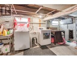 19 Thelma AVENUE - 25