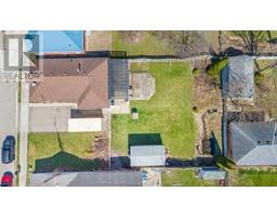 19 Thelma AVENUE - 3