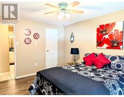 955 GRAND AVENUE West UnitNo. 101 - 23