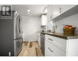 132 Berry STREET - 13