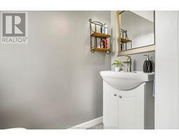 132 Berry STREET - 18